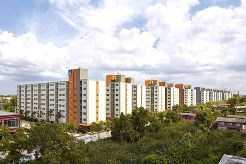 Baan Kidtang Appartement Rangsit Buitenkant foto